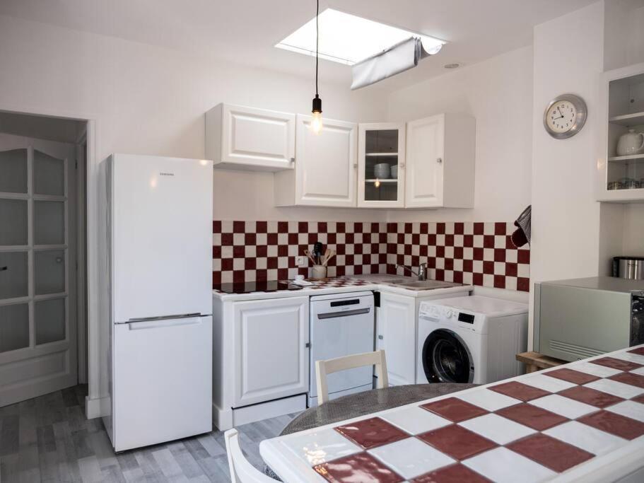 Logement Le Serein Toulon Ngoại thất bức ảnh