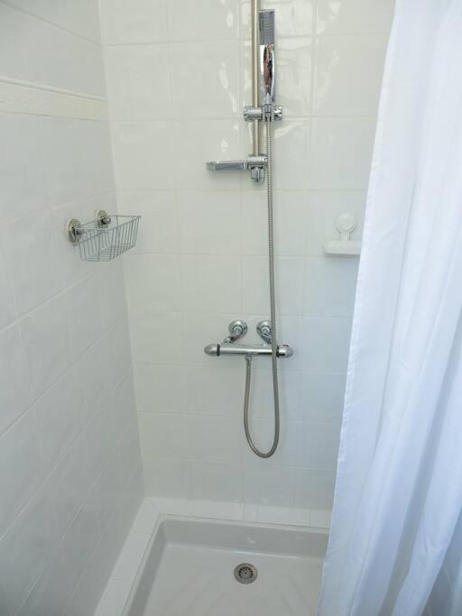 Logement Le Serein Toulon Ngoại thất bức ảnh